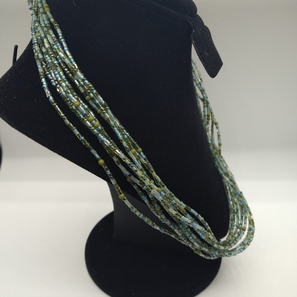 Green & Blue Multi 10 Strand Seed Bead 9" Costume Necklace - Picture 7 of 8